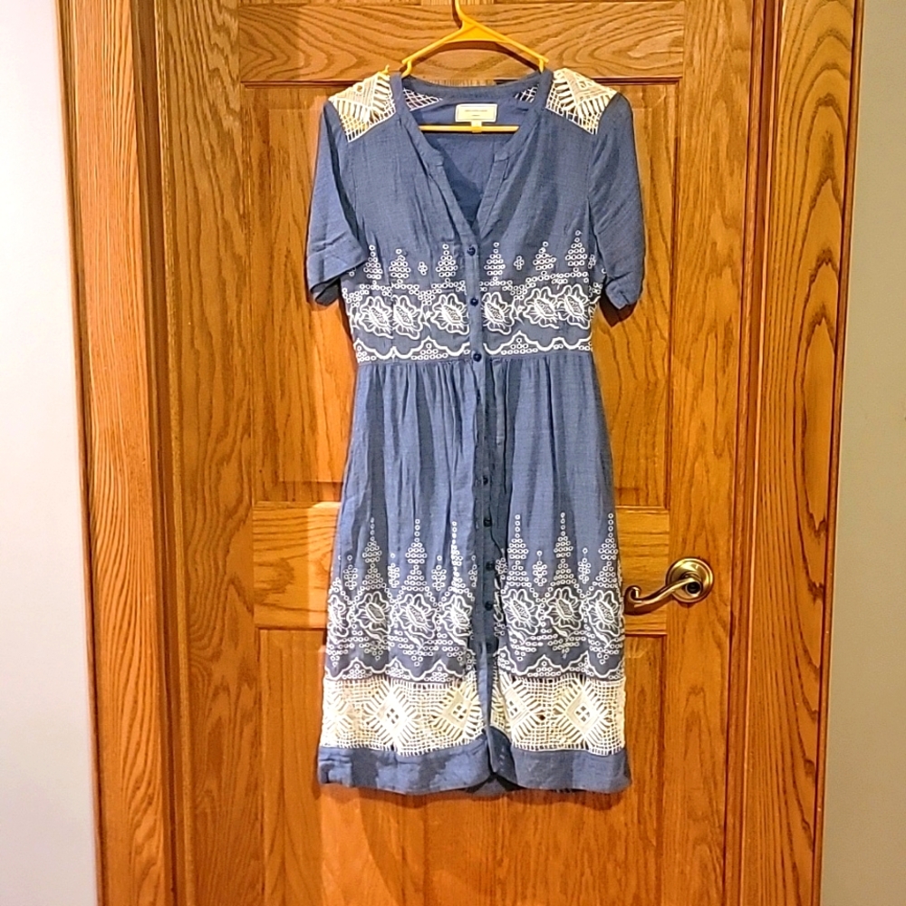 Lovely Anthropolie Moulinette Soeurs Lace Embellished Dress